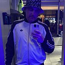 Руслан, 32 года
