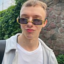 Макс, 27 лет
