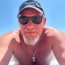 Фотография мужчины Eвгений, 49 лет из г. Новый Уренгой