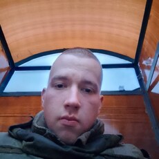 Фотография мужчины Максим, 20 лет из г. Нижневартовск