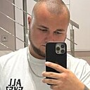 Артём, 23 года