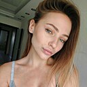 Настя, 25 лет