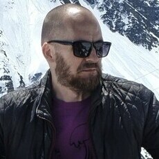 Фотография мужчины Илья, 44 года из г. Нижний Тагил