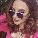 Ona, 32 года
