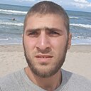 Оганес, 27 лет