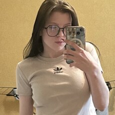 Фотография девушки Анна, 20 лет из г. Омск