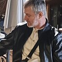 Артур, 42 года