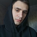 Максим, 23 года
