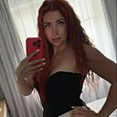 Alesia, 33 года