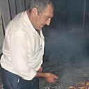 Мелсик, 64 года