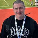 Роман, 23 года