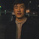 Нура, 20 лет