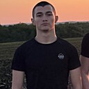 Валерий, 18 лет
