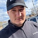 Максим, 33 года