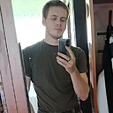 Илья, 22 года