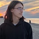 Михаил, 26 лет