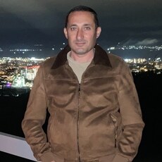 Фотография мужчины Artyom, 40 лет из г. Южно-Сахалинск