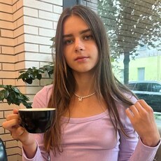 Фотография девушки Алина, 23 года из г. Екатеринбург