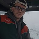 Андрей, 25 лет