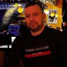 Мансур, 35 из г. Дортмунд.