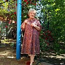 Неважно, 66 лет