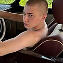 Андрей, 21 год