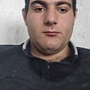 Нарек, 24 года