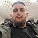 Ali, 33 года