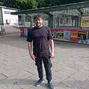 Элман, 42 года