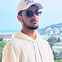 Амир, 21 год