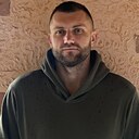 Art, 32 года