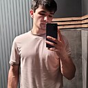 Сулейман, 22 года