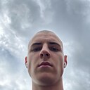 Илья, 21 год