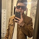 Али, 24 года