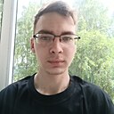 Денис, 21 год