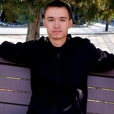 Фотография мужчины Максим, 20 лет из г. Атырау(Гурьев)