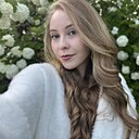 Ксения, 22 года
