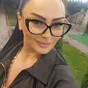 Lili, 41 год