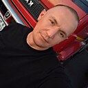 Макс, 33 года