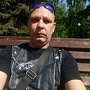 Ден, 42 года