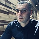 Гарии, 35 лет