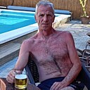 Михаил, 57 лет