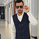Hasnain, 26 лет