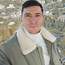 Man, 34 года