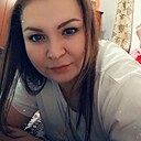 Brown Eyes, 33 года