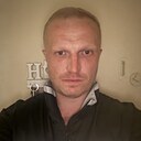 John, 35 лет