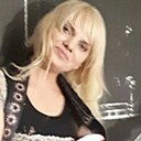 Mira, 42 года