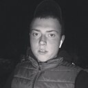 Максим, 24 года