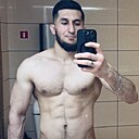 Vm, 33 года