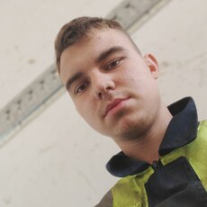 Фотография мужчины Ярослав, 19 лет из г. Сыктывкар